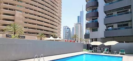 35 OFF in Top View Studio in Marina