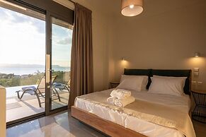 A V Luxury Apartments with Private Pools