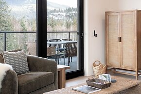 Powder and Par Penthouse