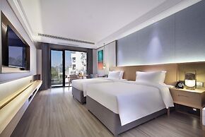 Guilin Yangshuo Shixi Landscape Hotel