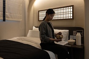 Cave Ryokan Hotel by Anook Cheonan