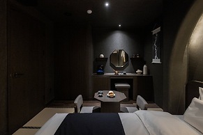 Cave Ryokan Hotel by Anook Cheonan