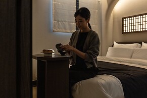 Cave Ryokan Hotel by Anook Cheonan
