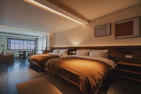 Emeishan XiaoshanQing Luxury Resort