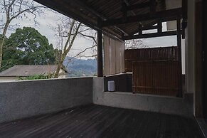 Emeishan XiaoshanQing Luxury Resort