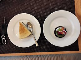 Meto Pema Hotel