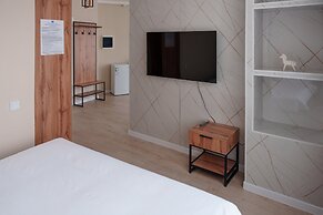 Ton Azure Hotel