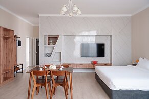 Ton Azure Hotel