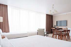 Ton Azure Hotel