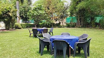 Lemonwood Riverside Premium Resort