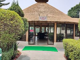 Lemonwood Riverside Premium Resort