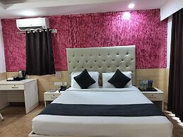 Lemonwood Riverside Premium Resort