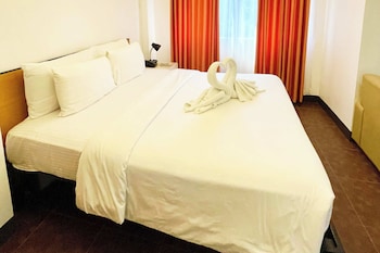 Palmbeach Resort Mactan Cebu powered by Cocotel