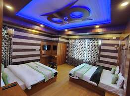 Hotel Golden Eye