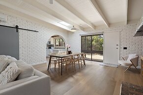 Relaxing Retreat Near Rye Beach