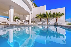 Clifton Sea View Duo Penthouse