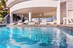 Clifton Sea View Duo Penthouse
