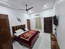 Trishul Inn