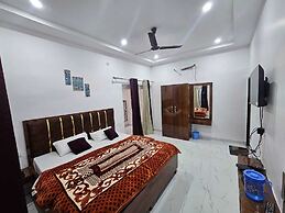 Trishul Inn
