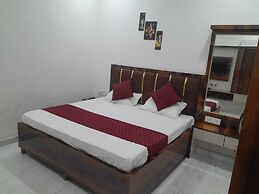 Trishul Inn
