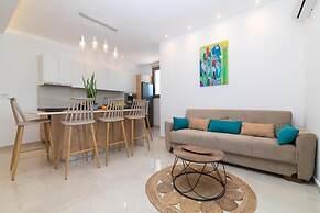 Aphrodite Studios & Apartments