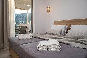 Aphrodite Studios & Apartments