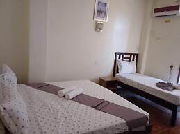 Darad Diani Hotel