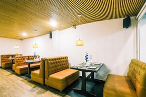 Sparrow Elements Boutique Near MG Marg