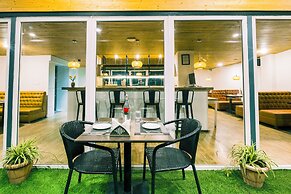 Sparrow Elements Boutique Near MG Marg