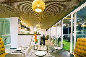 Sparrow Elements Boutique Near MG Marg