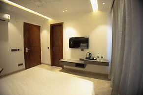 Hotel Ivory Leaf Stays