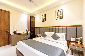 S by Z Hotels, Baani Square.