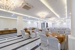 S by Z Hotels, Baani Square.