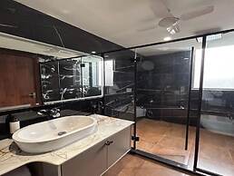 S by Z Hotels, Baani Square.