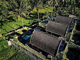 Alvia Joglo House with Private Pool