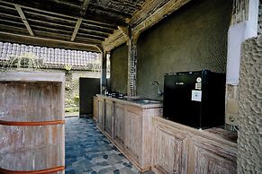 Alvia Joglo House with Private Pool