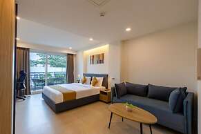Limewood Signature-Golf Course Extension