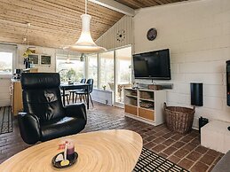 5 Person Holiday Home in Roslev