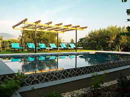 Filippos Traditional Villa - Pool Garden Gem