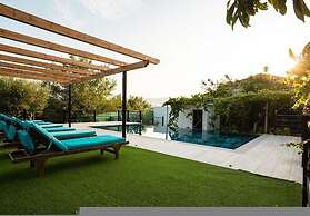 Filippos Traditional Villa - Pool Garden Gem