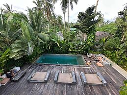 Surfing Temple Boutique Hotel