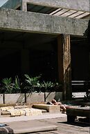 Surfing Temple Boutique Hotel