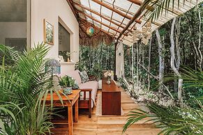 Casa Arkaana Eco Retreat