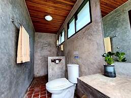 Phakphing Erawan Homestay