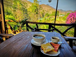 Phakphing Erawan Homestay