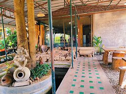 Phakphing Erawan Homestay