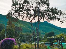 Phakphing Erawan Homestay