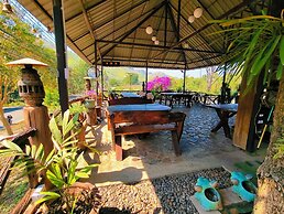 Phakphing Erawan Homestay
