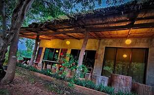 Phakphing Erawan Homestay