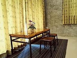 Phakphing Erawan Homestay